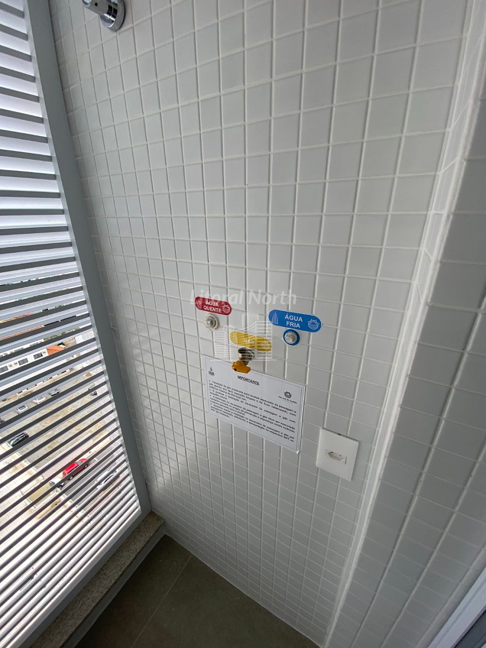 Apartamento à venda com 4 quartos, 3 suítes, 2 vagas e 132m² no Centro, Balneário Camboriú (SC) — foto 8 de 28