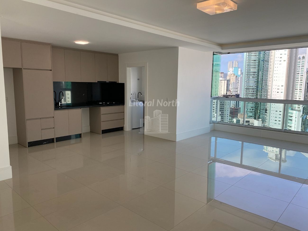Apartamento à venda com 3 quartos, 3 suítes, 3 vagas e 137m² no Centro, Balneário Camboriú (SC) — foto 7 de 30