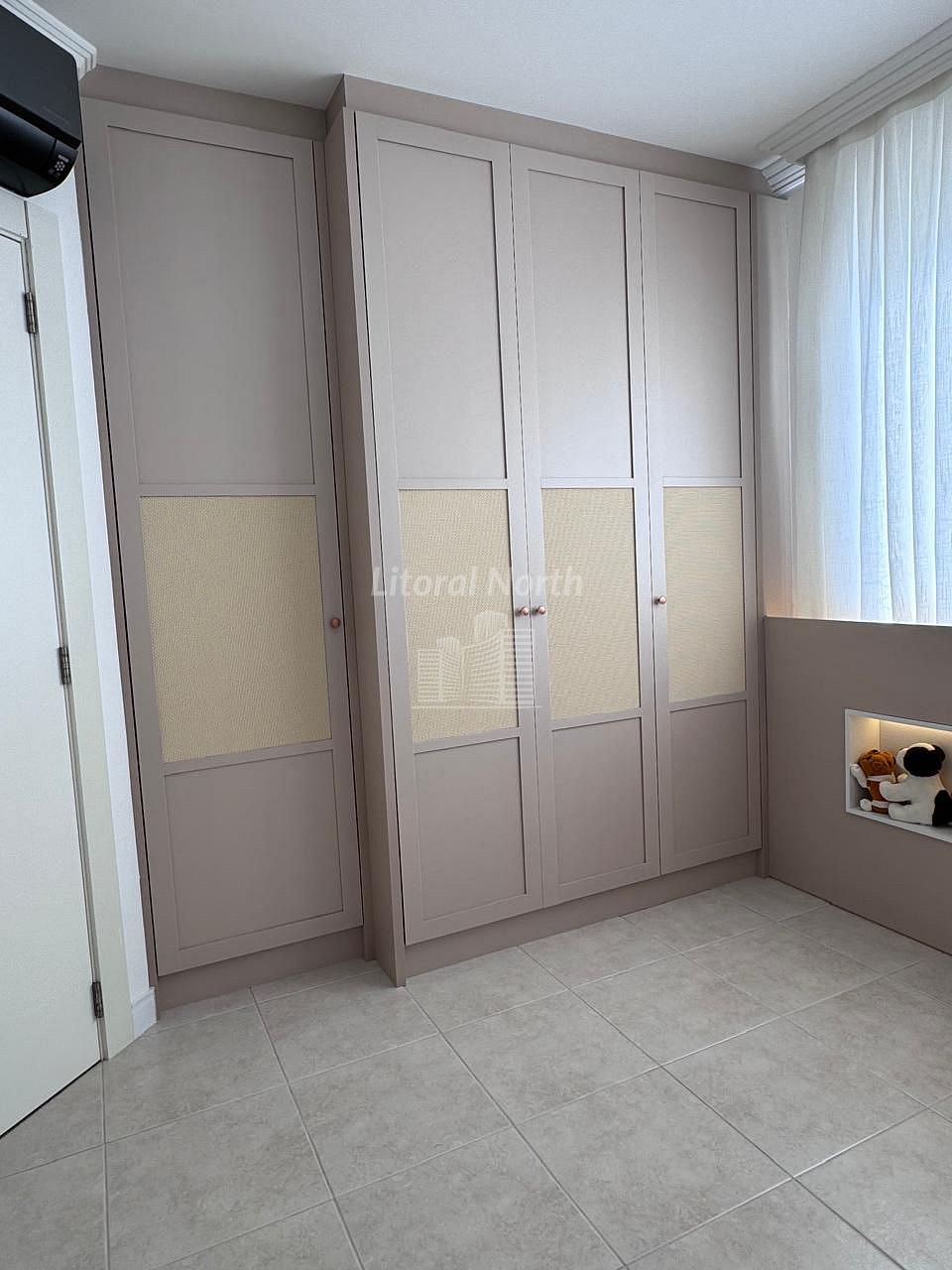 Apartamento à venda com 3 quartos, 1 suíte, 1 vaga e 120m² no Centro, Balneário Camboriú (SC) — foto 14 de 17