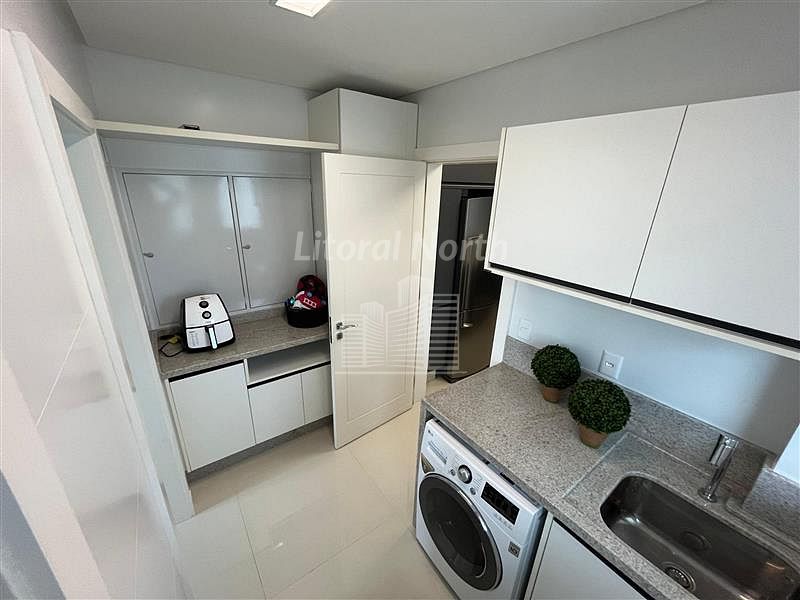 Apartamento à venda com 3 quartos, 3 suítes, 6 vagas e 179m² no Barra Sul, Balneário Camboriú (SC) — foto 16 de 30