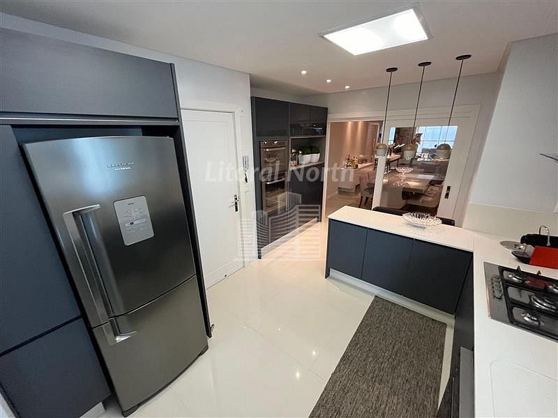 Apartamento à venda com 3 quartos, 3 suítes, 6 vagas e 179m² no Barra Sul, Balneário Camboriú (SC) — foto 15 de 30