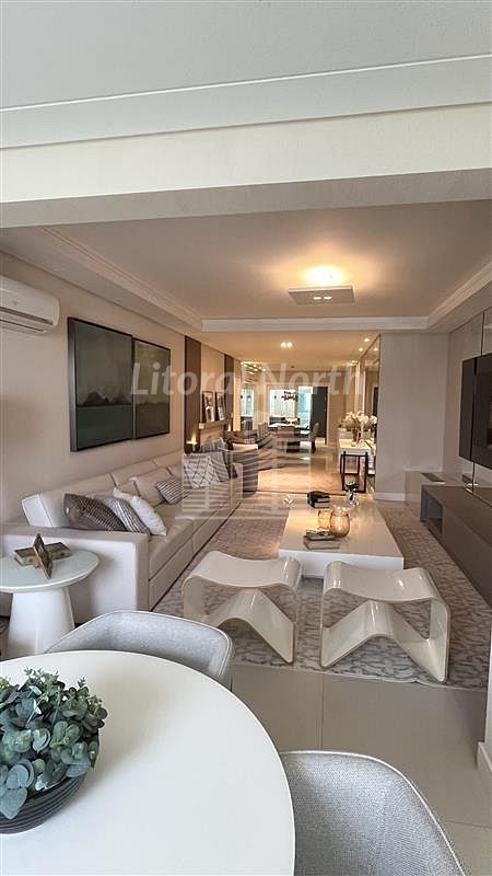 Apartamento à venda com 3 quartos, 3 suítes, 6 vagas e 179m² no Barra Sul, Balneário Camboriú (SC) — foto 10 de 30