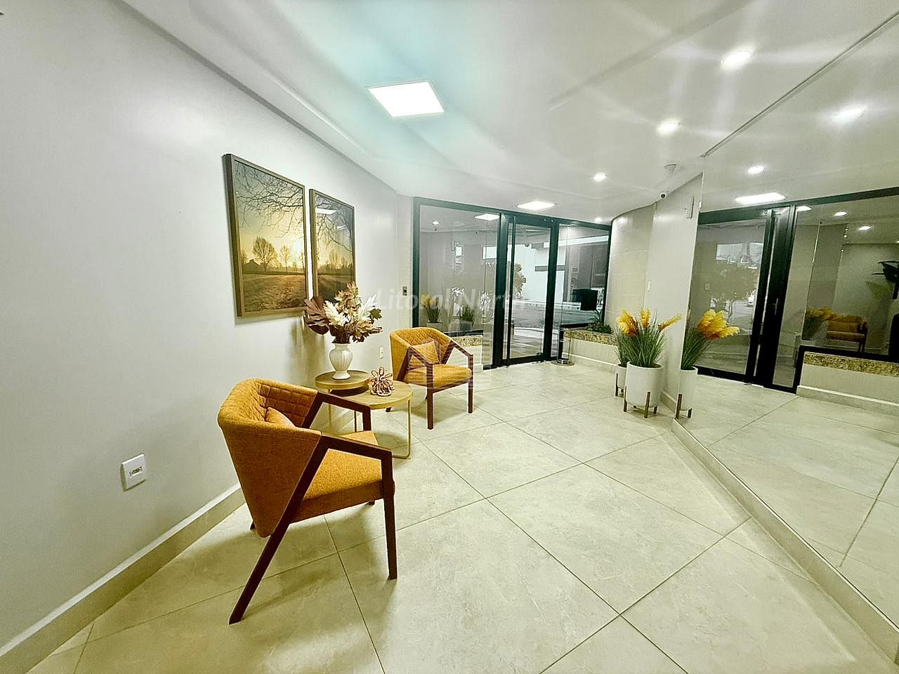Apartamento à venda com 3 quartos, 1 suíte, 3 vagas e 138m² no Centro, Balneário Camboriú (SC) — foto 4 de 11
