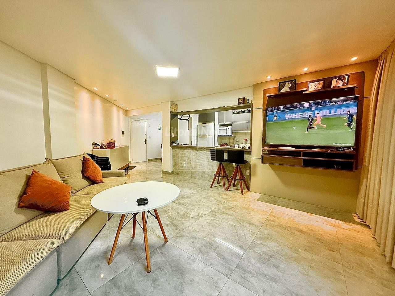 Apartamento à venda com 3 quartos, 1 suíte, 3 vagas e 138m² no Centro, Balneário Camboriú (SC) — foto 6 de 11
