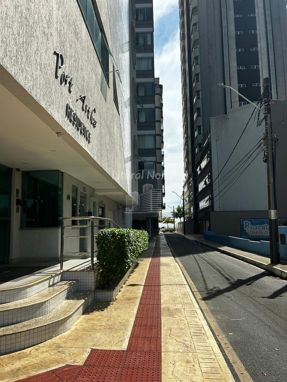 Apartamento à venda com 3 quartos, 3 suítes, 2 vagas e 128m² no Centro, Balneário Camboriú (SC) — foto 3 de 16