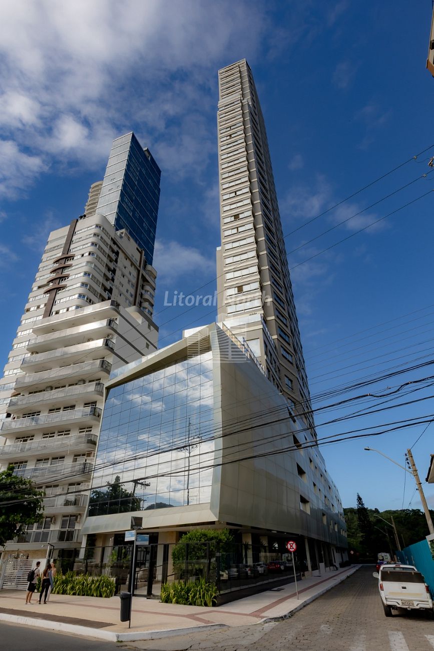 Apartamento de 4 quartos, 255m² no bairro Centro, em Balneário Camboriú | Eu Corretor