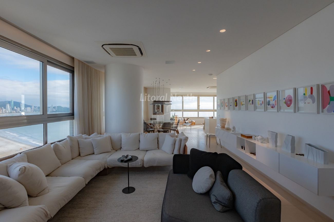 Apartamento de 4 quartos, 255m² no bairro Centro, em Balneário Camboriú | Eu Corretor