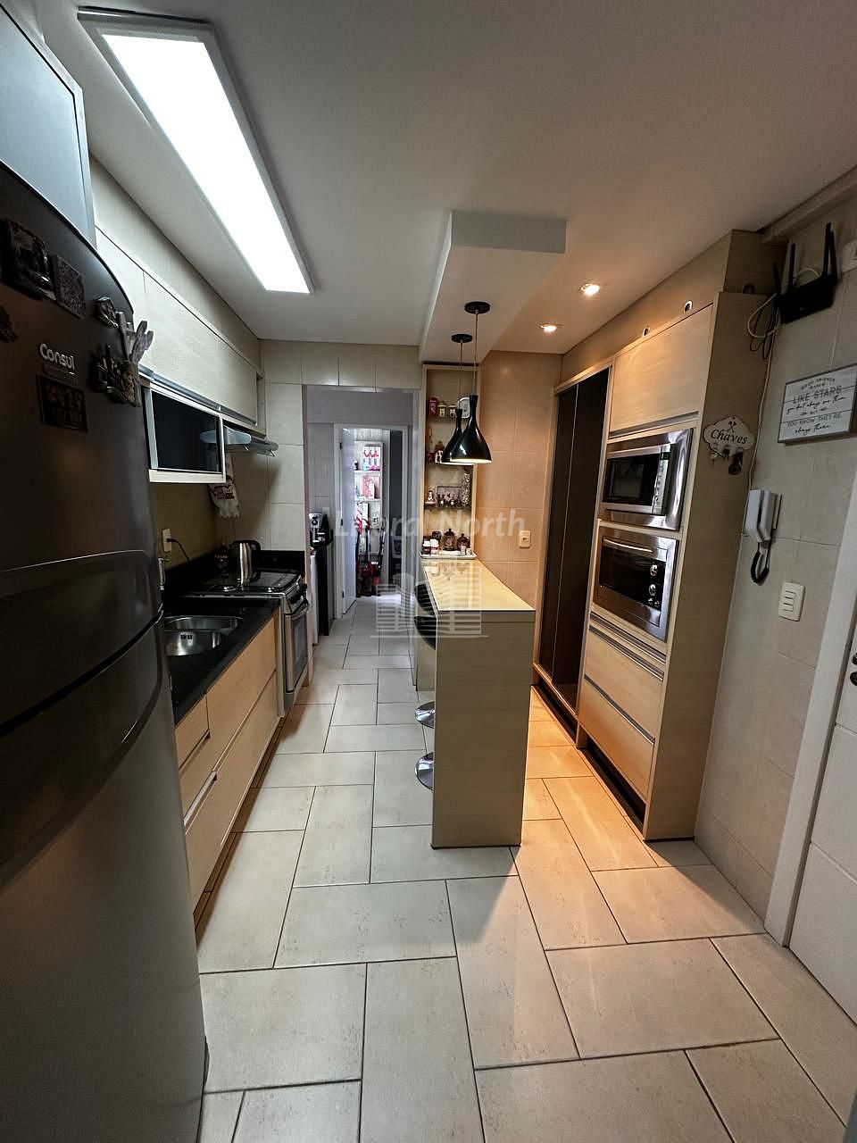 Apartamento à venda com 3 quartos, 1 suíte, 1 vaga e 111m² no Centro, Balneário Camboriú (SC) — foto 9 de 17