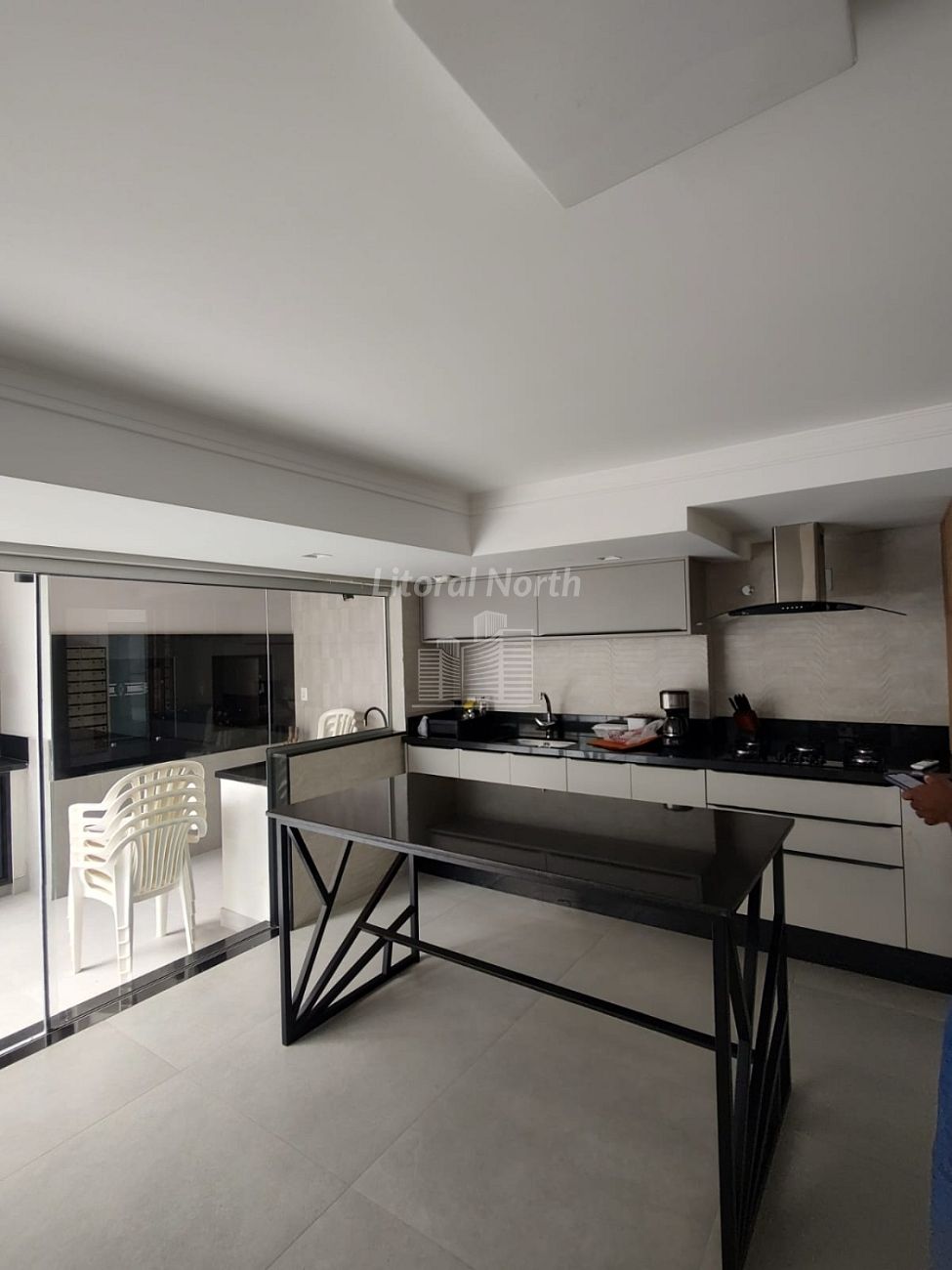 Apartamento à venda com 2 quartos, 1 suíte, 1 vaga e 111m² no Centro, Balneário Camboriú (SC) — foto 14 de 17