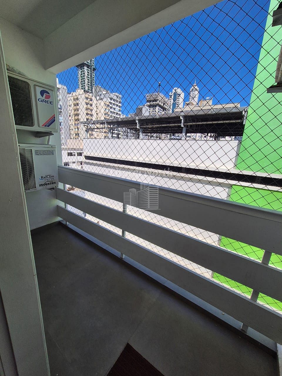 Apartamento à venda com 2 quartos, 1 banheiro, 1 vaga e 75m² no Centro, Balneário Camboriú (SC) — foto 4 de 14
