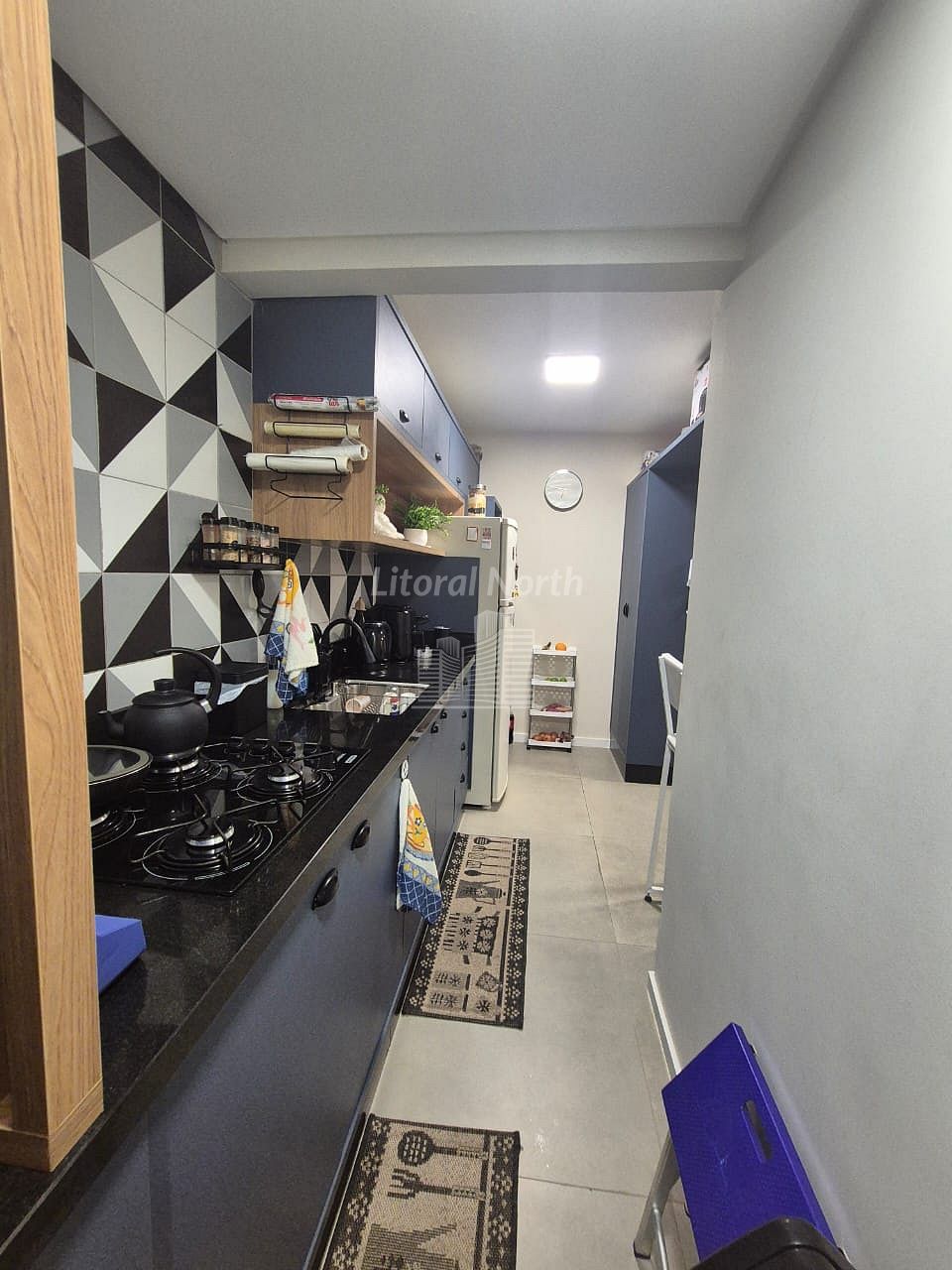 Apartamento à venda com 2 quartos, 1 banheiro, 1 vaga e 75m² no Centro, Balneário Camboriú (SC) — foto 6 de 14