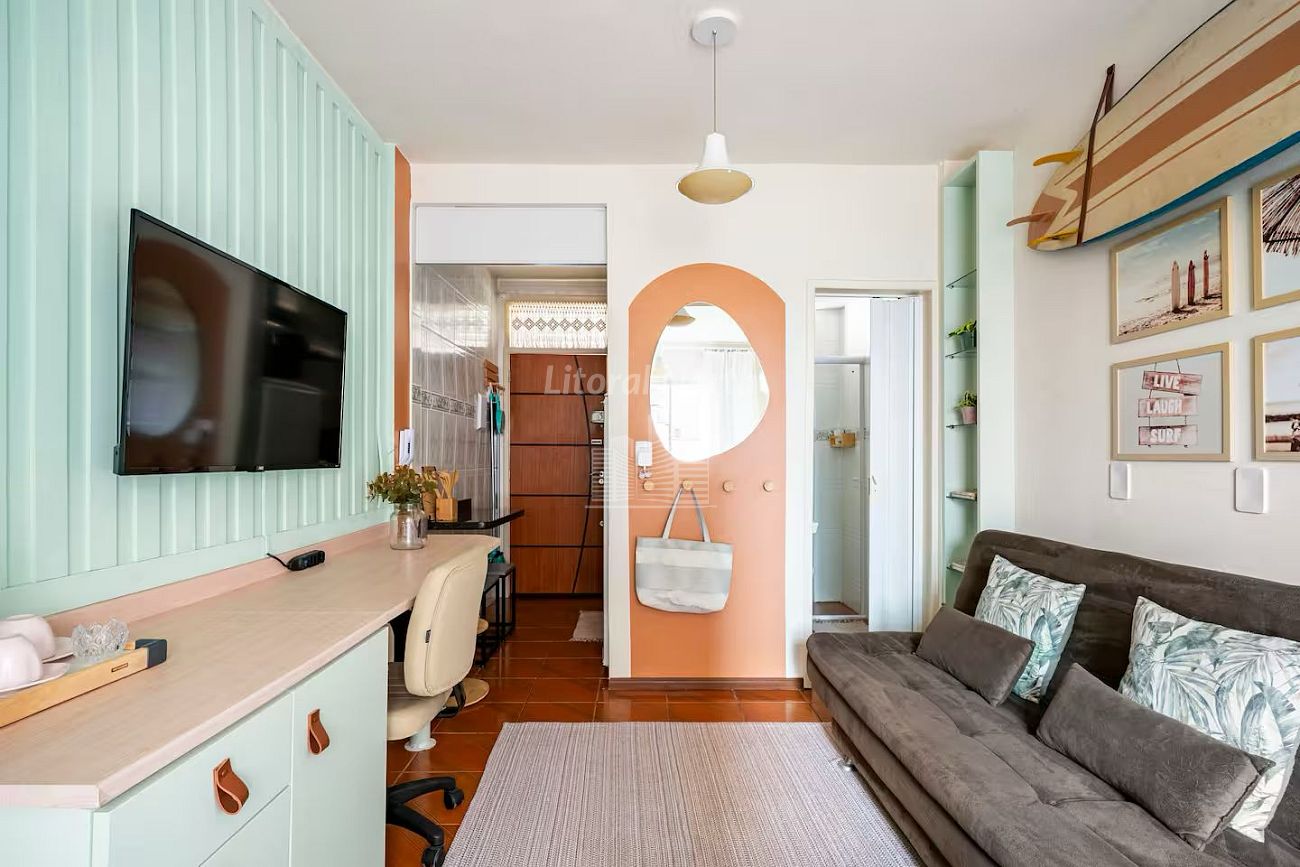 Apartamento à venda com 1 quarto, 1 banheiro e 25m² no Centro, Balneário Camboriú (SC) — foto 3 de 8