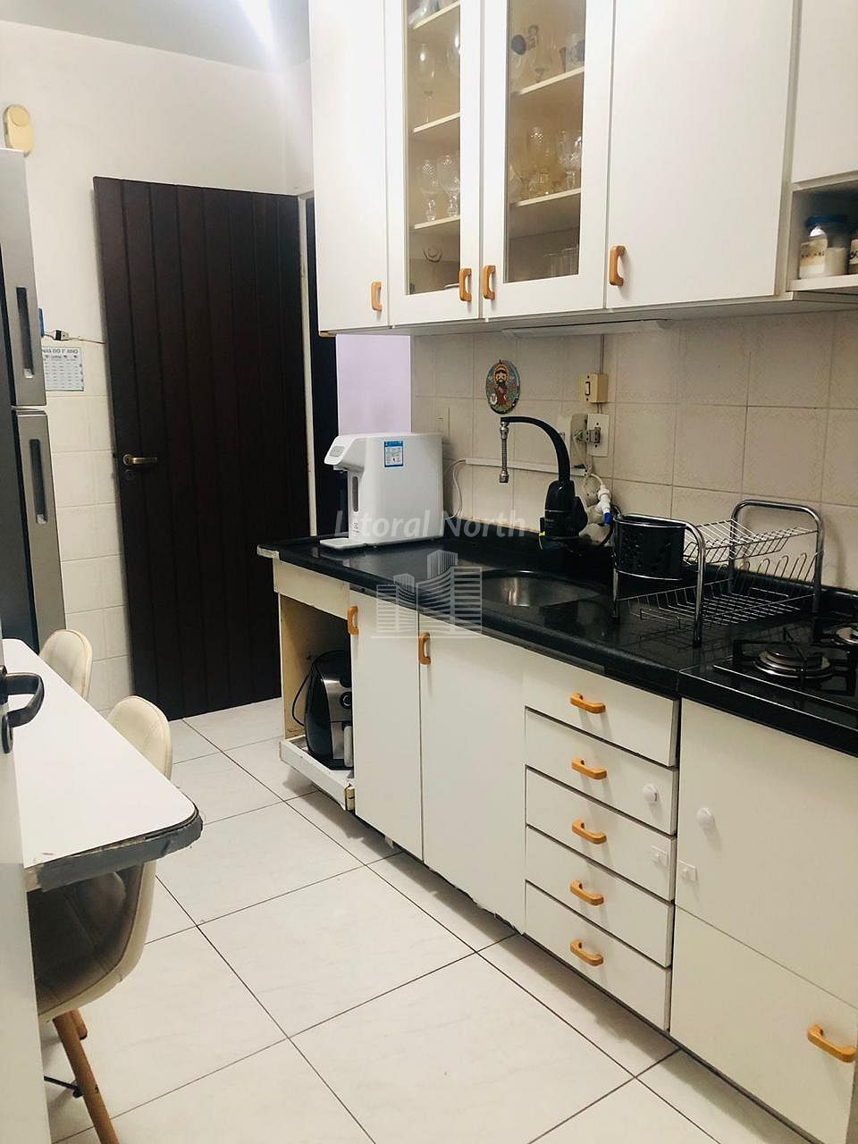 Apartamento à venda com 4 quartos, 1 suíte, 1 vaga e 130m² no Centro, Balneário Camboriú (SC) — foto 6 de 12