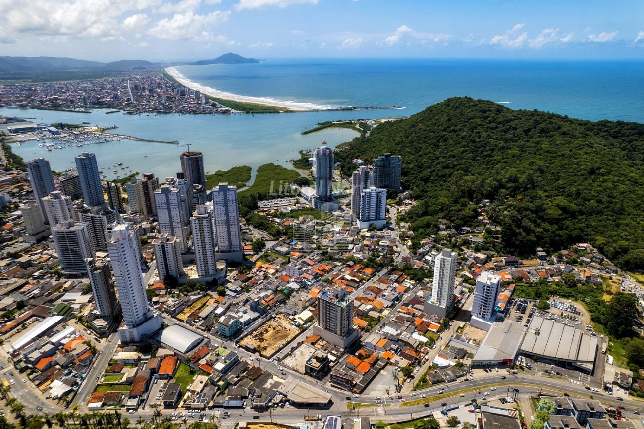Apartamento à venda com 2 quartos, 2 suítes, 1 vaga e 60m² no Fazenda, Itajaí (SC) — foto 21 de 30