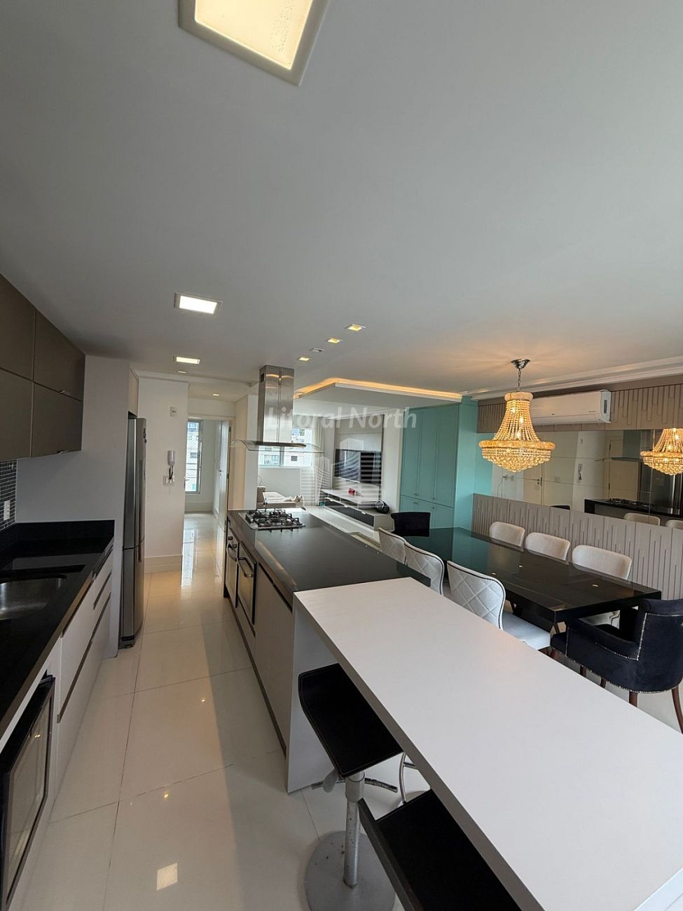 Apartamento à venda com 3 quartos, 3 suítes, 3 vagas e 135m² no Pioneiros, Balneário Camboriú (SC) — foto 10 de 30