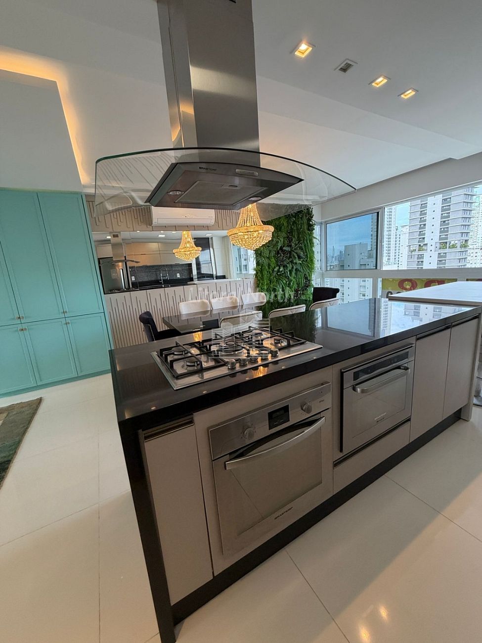 Apartamento à venda com 3 quartos, 3 suítes, 3 vagas e 135m² no Pioneiros, Balneário Camboriú (SC) — foto 16 de 30