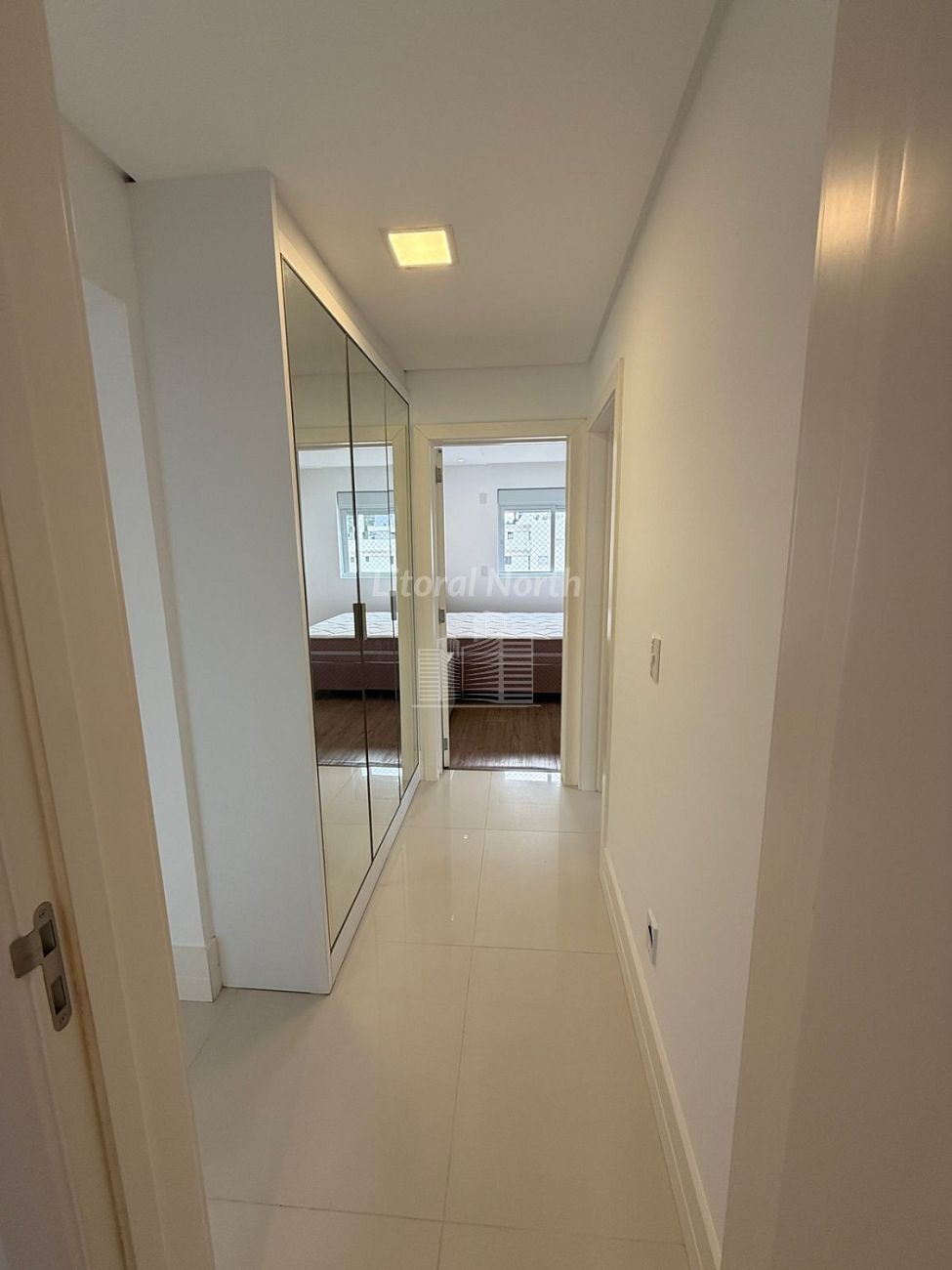 Apartamento à venda com 3 quartos, 3 suítes, 3 vagas e 135m² no Pioneiros, Balneário Camboriú (SC) — foto 25 de 30