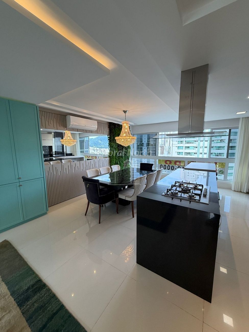 Apartamento à venda com 3 quartos, 3 suítes, 3 vagas e 135m² no Pioneiros, Balneário Camboriú (SC) — foto 8 de 30