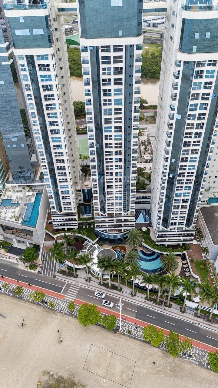 Apartamento à venda com 5 quartos, 5 suítes, 6 vagas e 317m² no Centro, Balneário Camboriú (SC) — foto 2 de 30