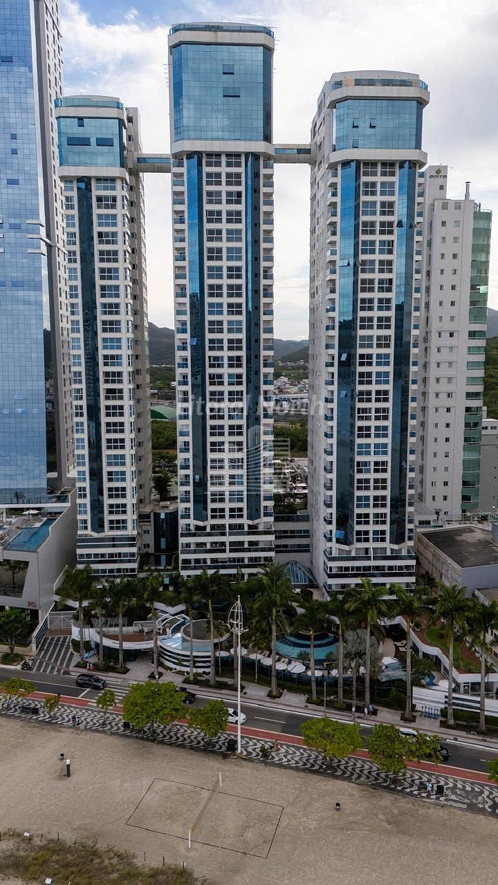 Apartamento à venda com 5 quartos, 5 suítes, 6 vagas e 317m² no Centro, Balneário Camboriú (SC) — foto 3 de 30