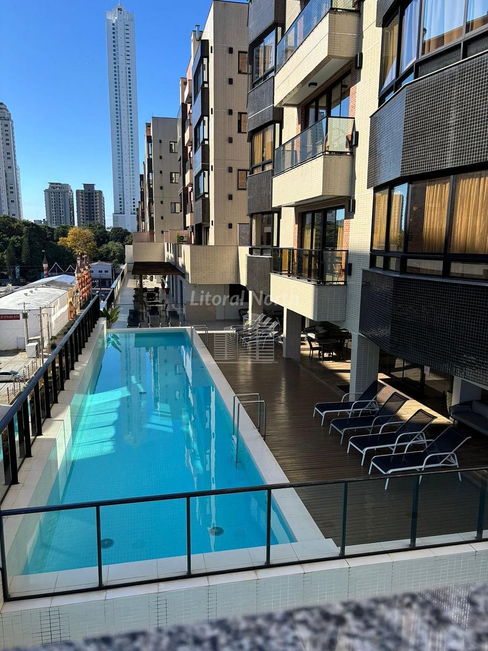 Apartamento à venda com 2 quartos, 2 suítes, 2 vagas e 165m² no Nações, Balneário Camboriú (SC) — foto 13 de 14