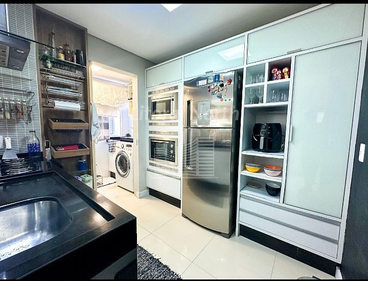 Apartamento à venda com 3 quartos, 2 suítes, 2 vagas e 96m² no Pioneiros, Balneário Camboriú (SC) — foto 7 de 27