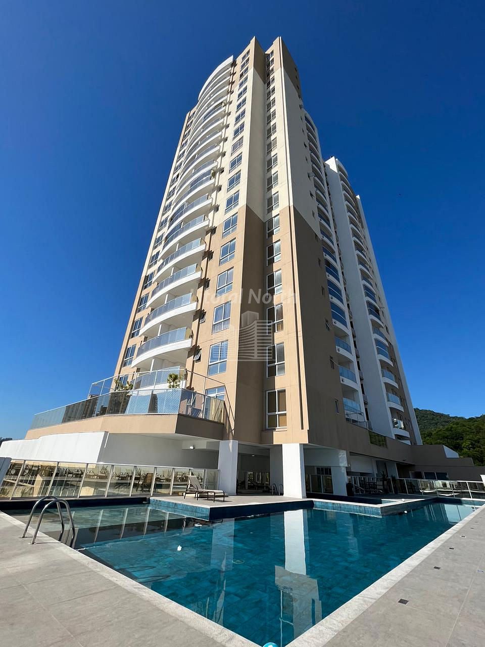 Apartamento à venda com 3 quartos, 3 suítes, 2 vagas e 123m² no Fazenda, Itajaí (SC) — foto 20 de 23
