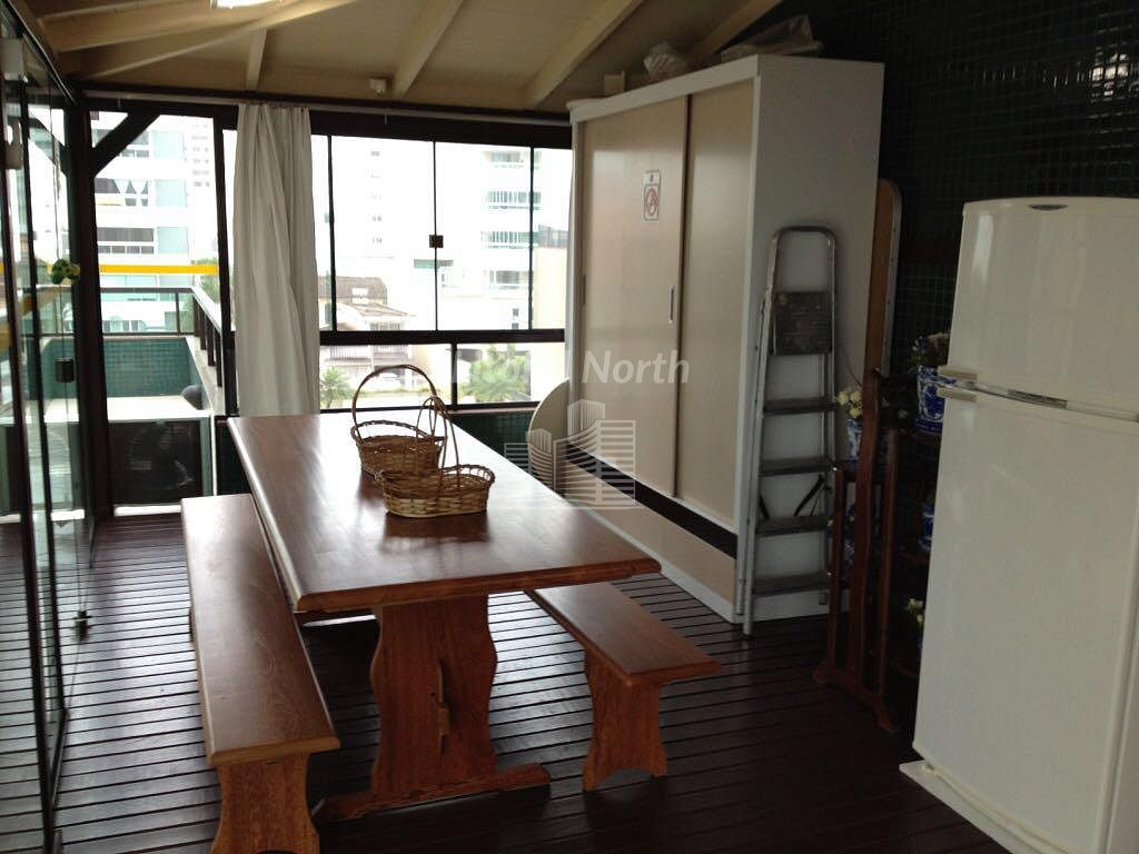 Apartamento à venda com 3 quartos, 3 suítes, 3 vagas e 597m² no Centro, Balneário Camboriú (SC) — foto 17 de 25