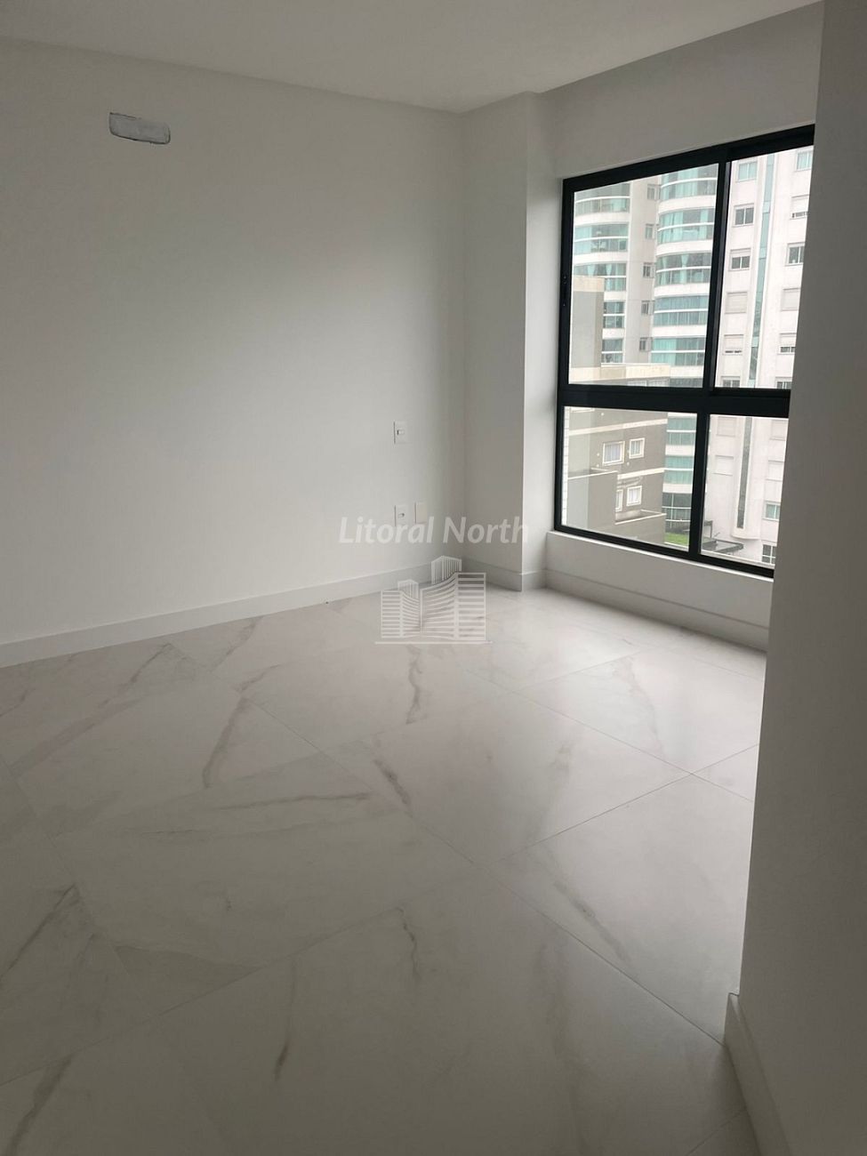 Apartamento à venda com 3 quartos, 3 suítes, 2 vagas e 142m² no Praia Brava, Itajaí (SC) — foto 28 de 30