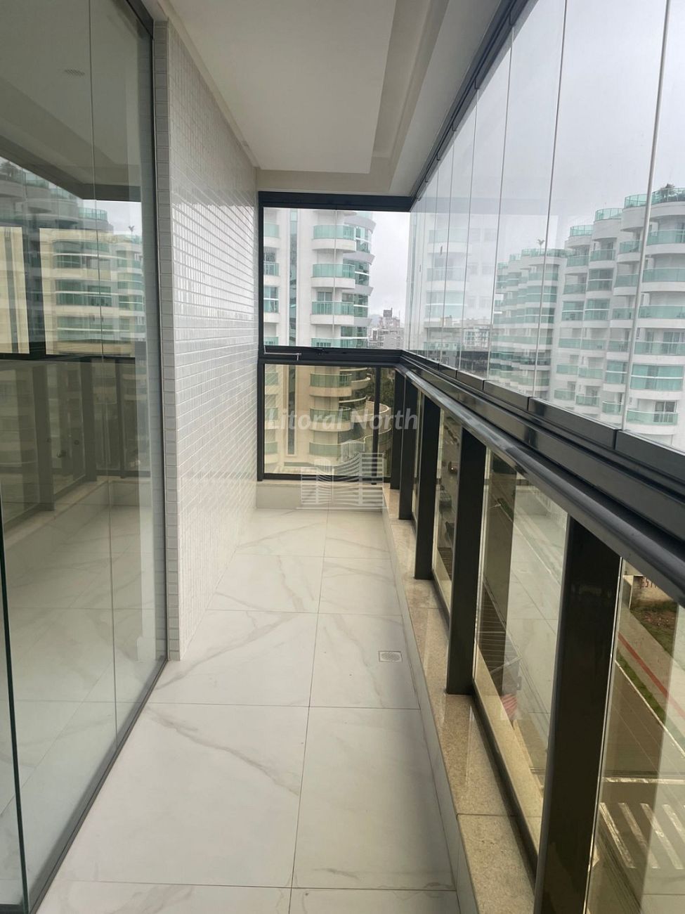Apartamento à venda com 3 quartos, 3 suítes, 2 vagas e 142m² no Praia Brava, Itajaí (SC) — foto 17 de 30