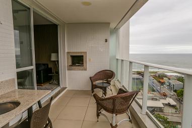 Mobiliado 3 Suítes,  2 Vagas, com VISTA PARA O MAR na Praia Brava