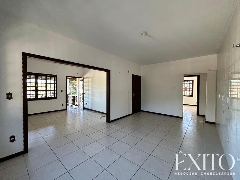 Casa Pr�xima ao Centro 9