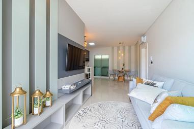 Apartamento na Praia de Canto Grande - Bombinhas