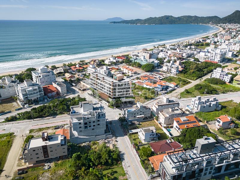 Apartamento com 03 suítes na Praia do Mariscal - Bombinhas (SC) — foto 3