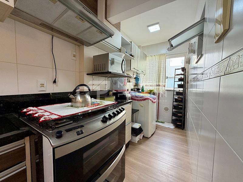 Apartamento mobiliado com 02 quartos na Praia de Bombas — foto 12