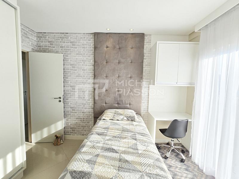 Cobertura finamente mobiliada com vista mar na Praia de Bombas - Bombinhas (SC) — foto 22