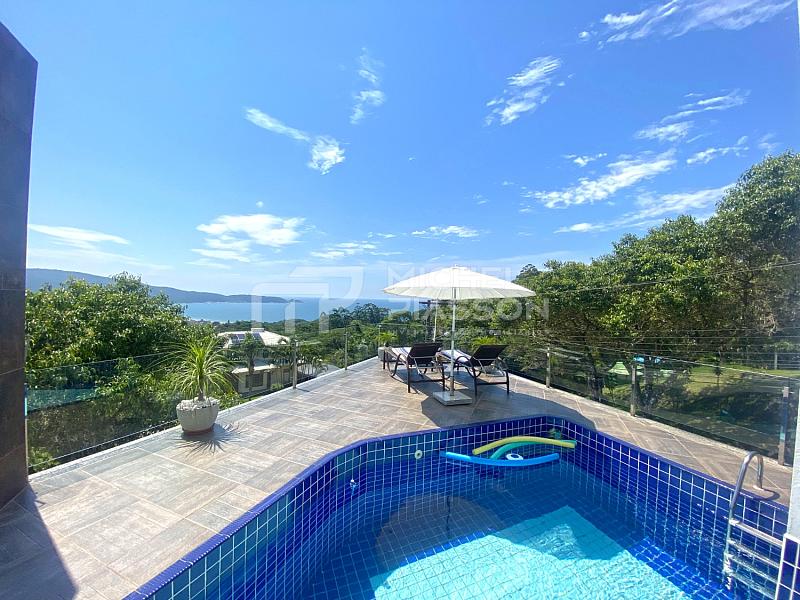 Casa em condomínio fechado na Praia de Bombinhas (SC) — foto 36