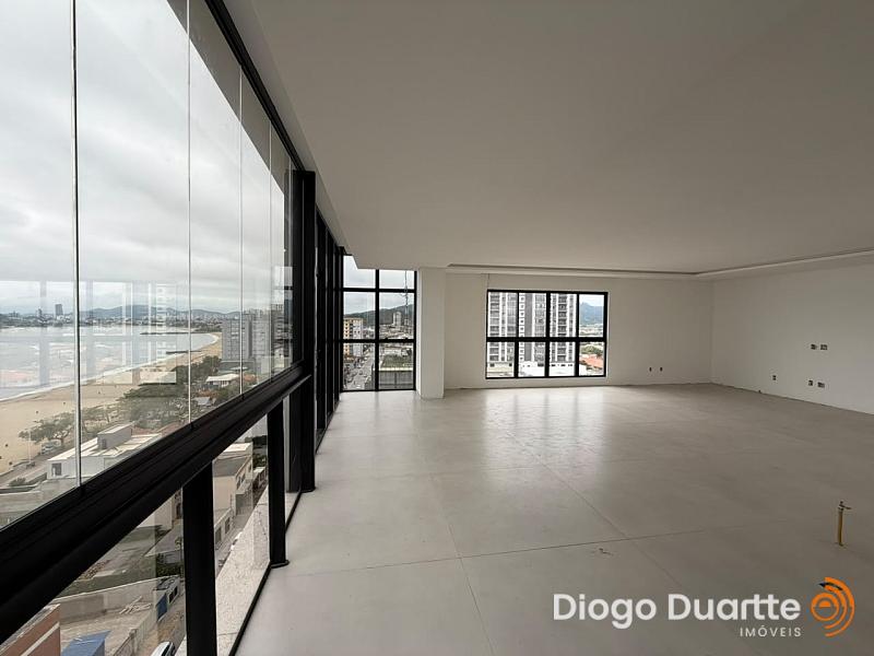 Unique Home 1
