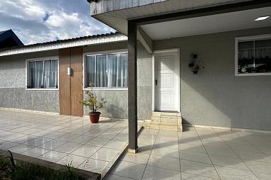 Casa de Esquina no Bonsucesso