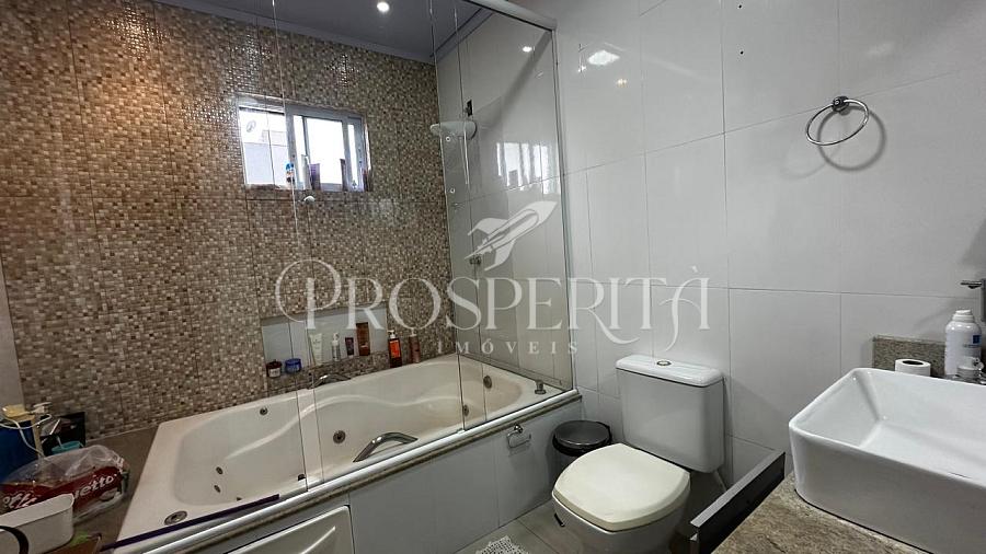 Casa de Esquina no Bonsucesso — foto 7