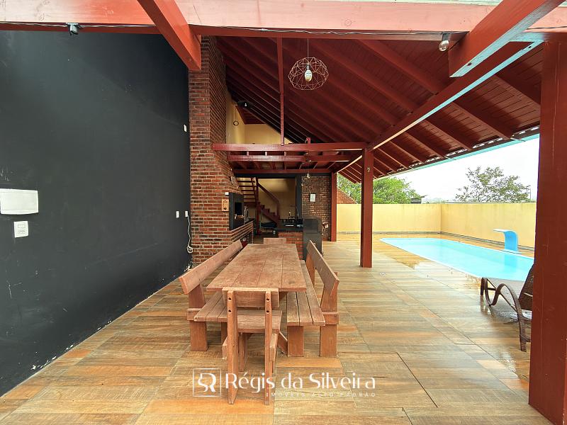 Casa t�rrea mobiliada a 300 metros do mar em Cap�o do Cravo � Passo de Torres 20