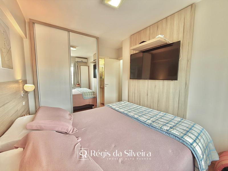 Apartamento com su�te, vista para o Centro e condom�nio completo no Jardim Mau� 17