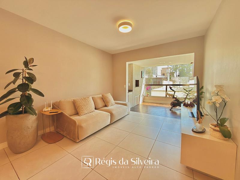 Apartamento de 3 dormit�rios com su�te, amplo e com excelente posi��o solar no Edif�cio Vienna 3