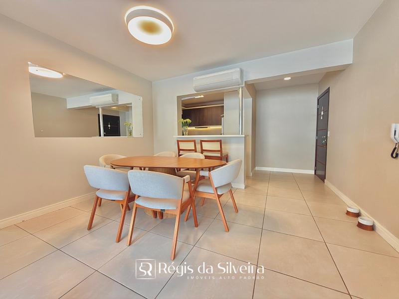 Apartamento de 3 dormit�rios com su�te, amplo e com excelente posi��o solar no Edif�cio Vienna 8
