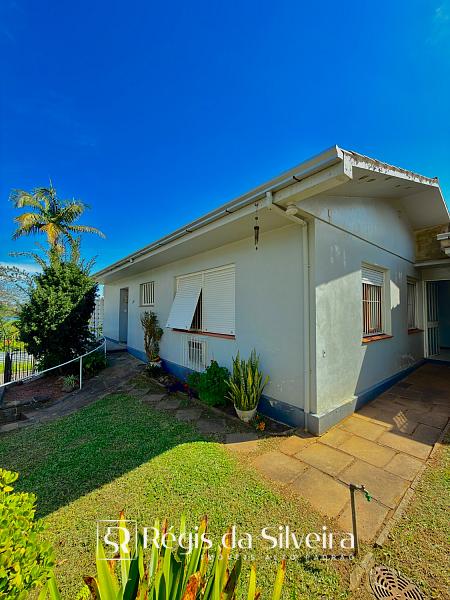 Casa de esquina com amplo terreno no Vila Nova � Novo Hamburgo 8