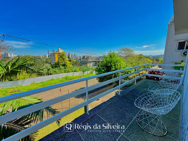 Casa de esquina com amplo terreno no Vila Nova � Novo Hamburgo 9