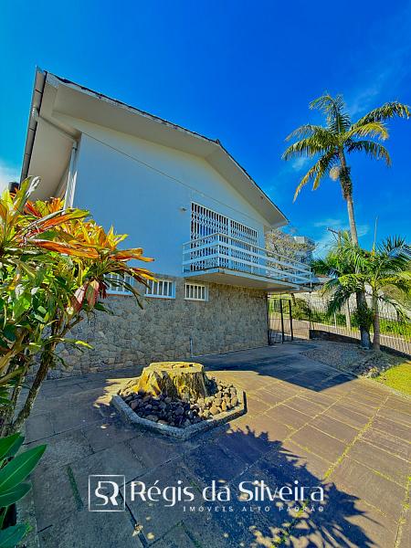 Casa de esquina com amplo terreno no Vila Nova � Novo Hamburgo 11