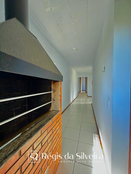 Casa de esquina com amplo terreno no Vila Nova � Novo Hamburgo 15