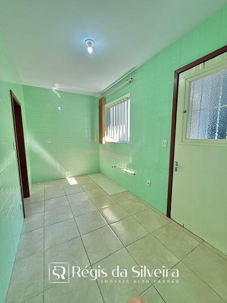 Casa de esquina com amplo terreno no Vila Nova � Novo Hamburgo 21