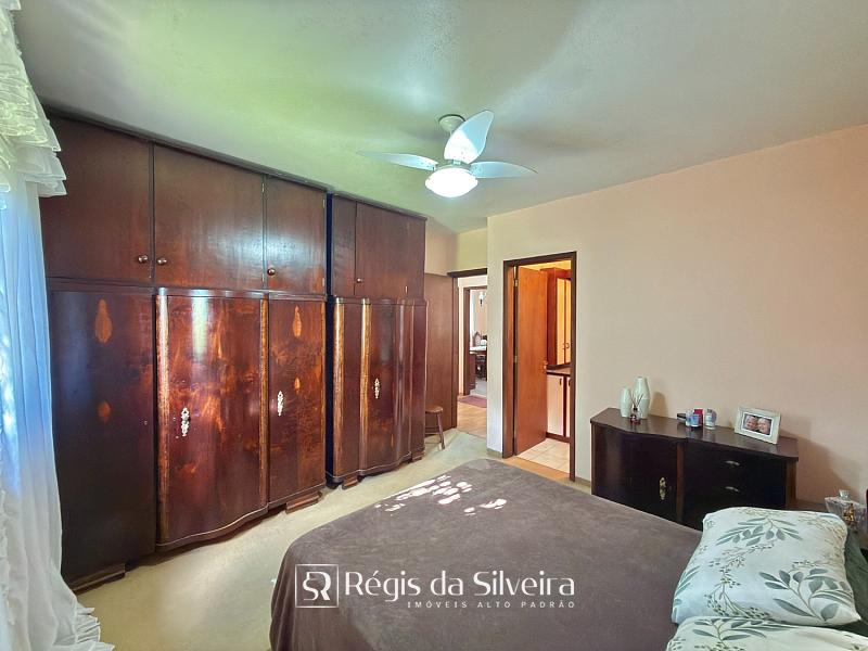 Casa t�rrea com excelente potencial no Jardim Mau� 14